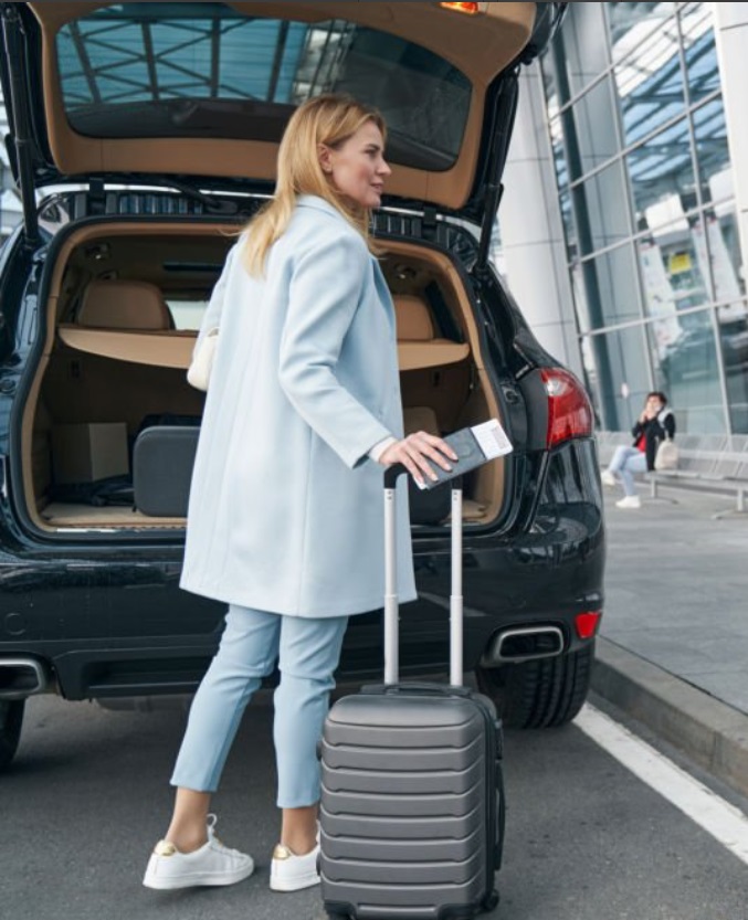 Flygplatstransfer i i Rostujávri - Boka din service idag